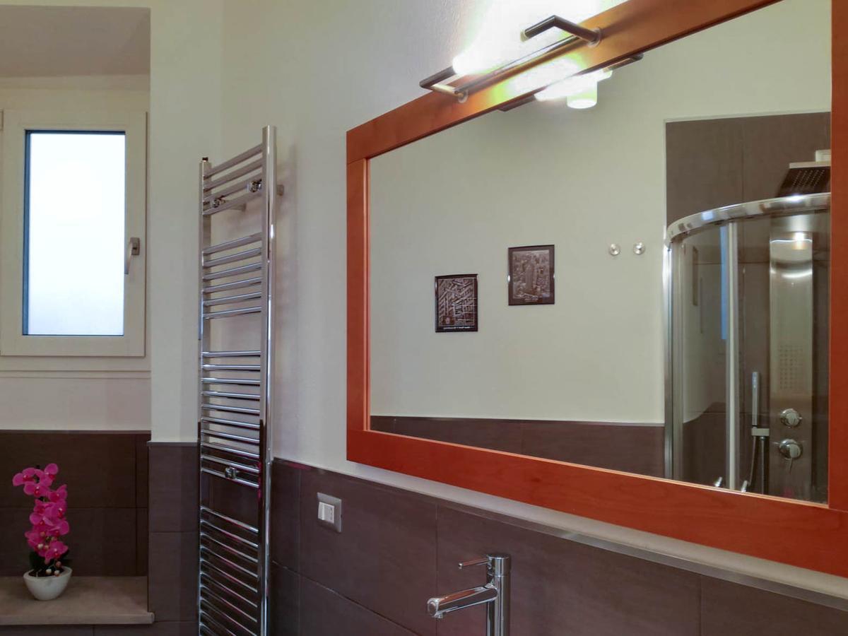 Helmi34 - Dotato Di Tutti I Comfort Nel Centro Di Apartment Cagliari